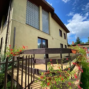 Modlinska 267 No 2 Homestay